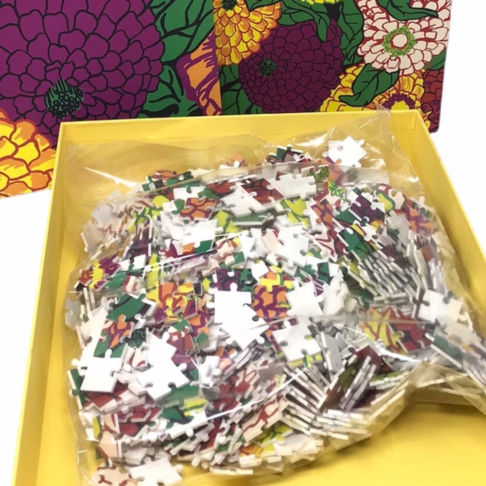 Brand New Gucci x Ken Scott Jigsaw Puzzle - Picture 3 of 6